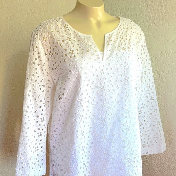 Talbots Tops - 𝅺TALBOTS white eyelet cotton top/ blouse  SZ 16